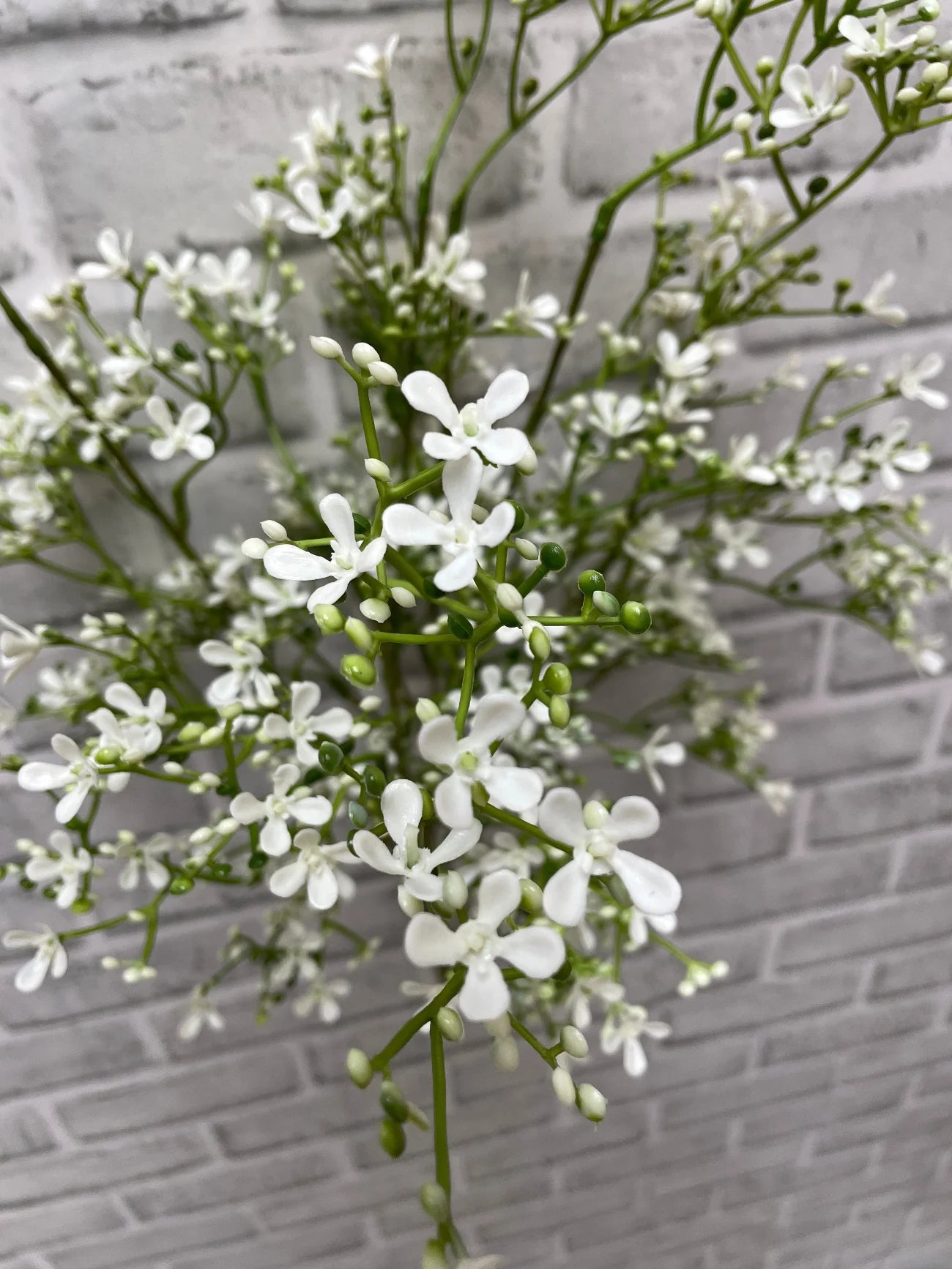 Mini Flower Spray 27"