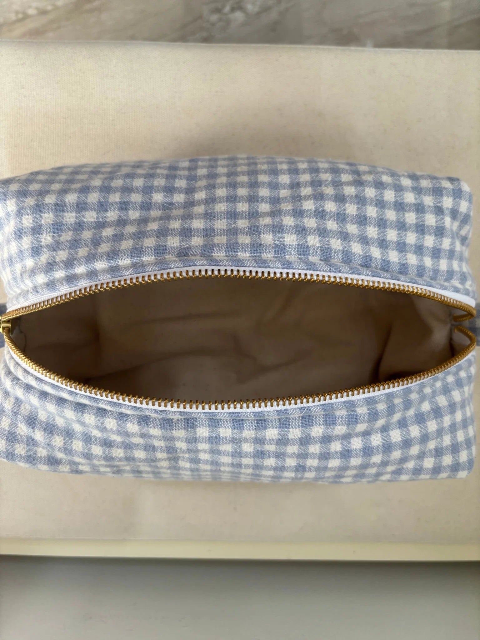 Pouch Gingham Powder Blue
