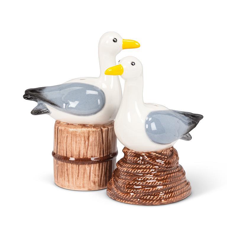 S&P Perching Seagulls