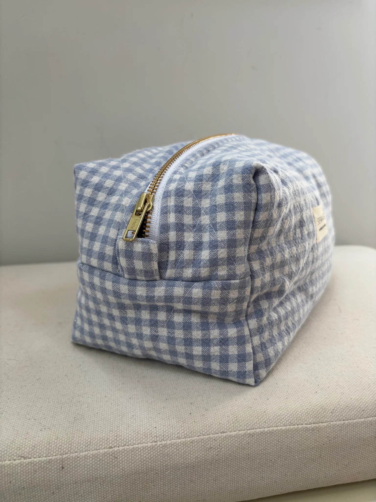 Pouch Gingham Powder Blue