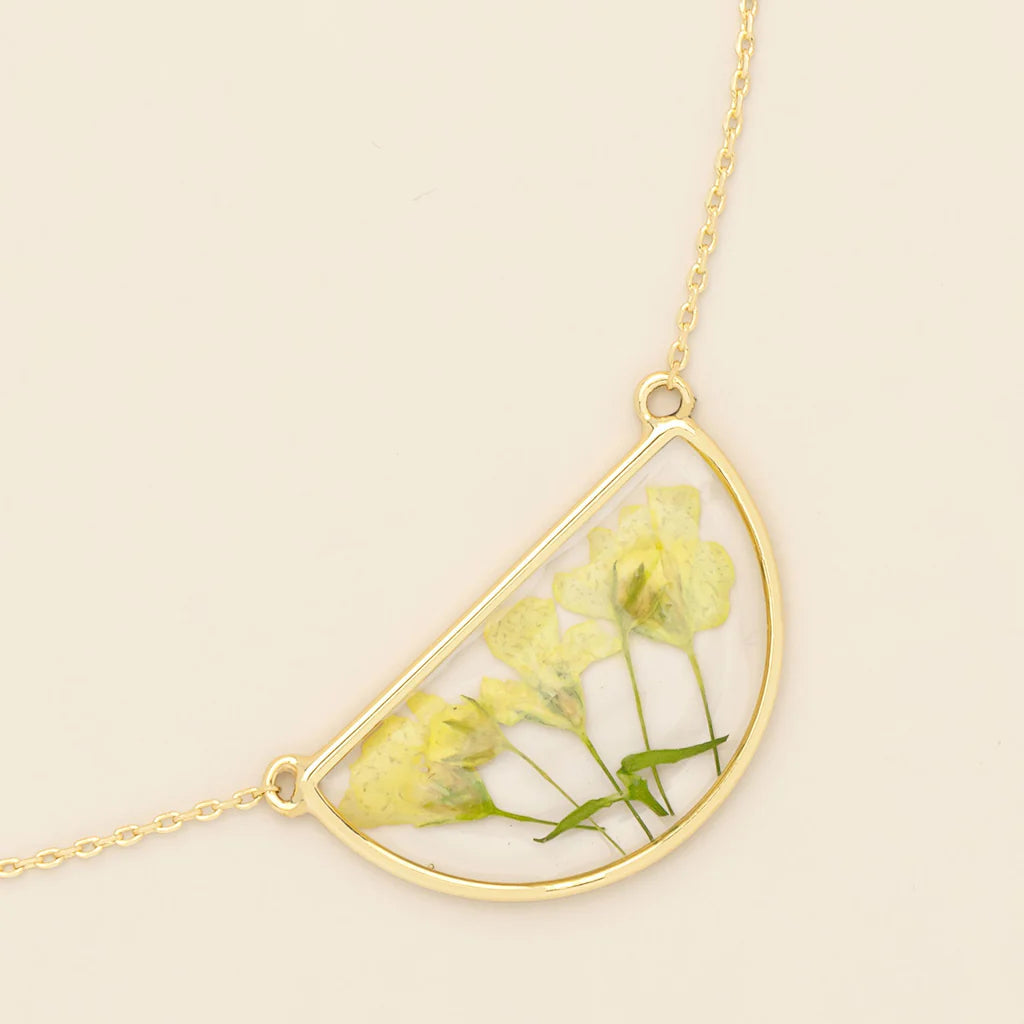 Necklace Pressed Flower
