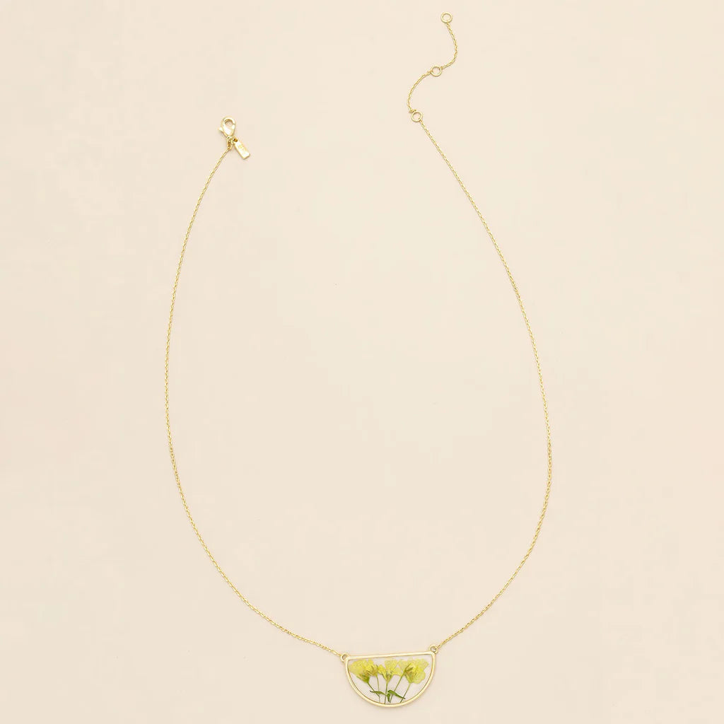 Necklace Pressed Flower