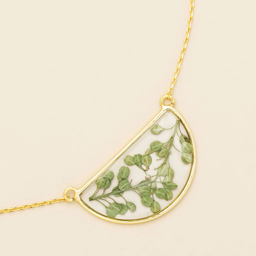 Necklace Pressed Flower