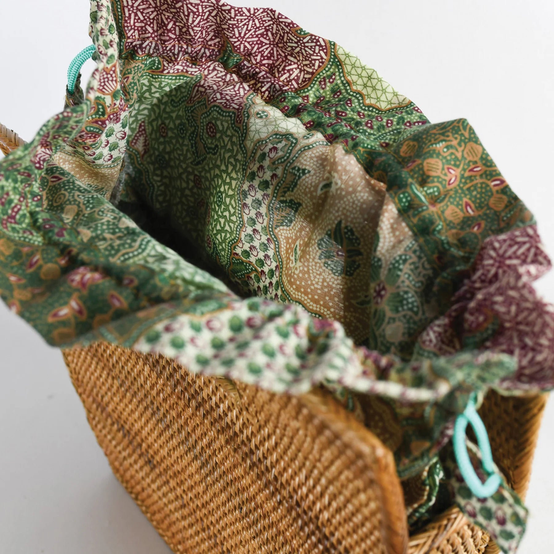 Bali Handbag Cut Out