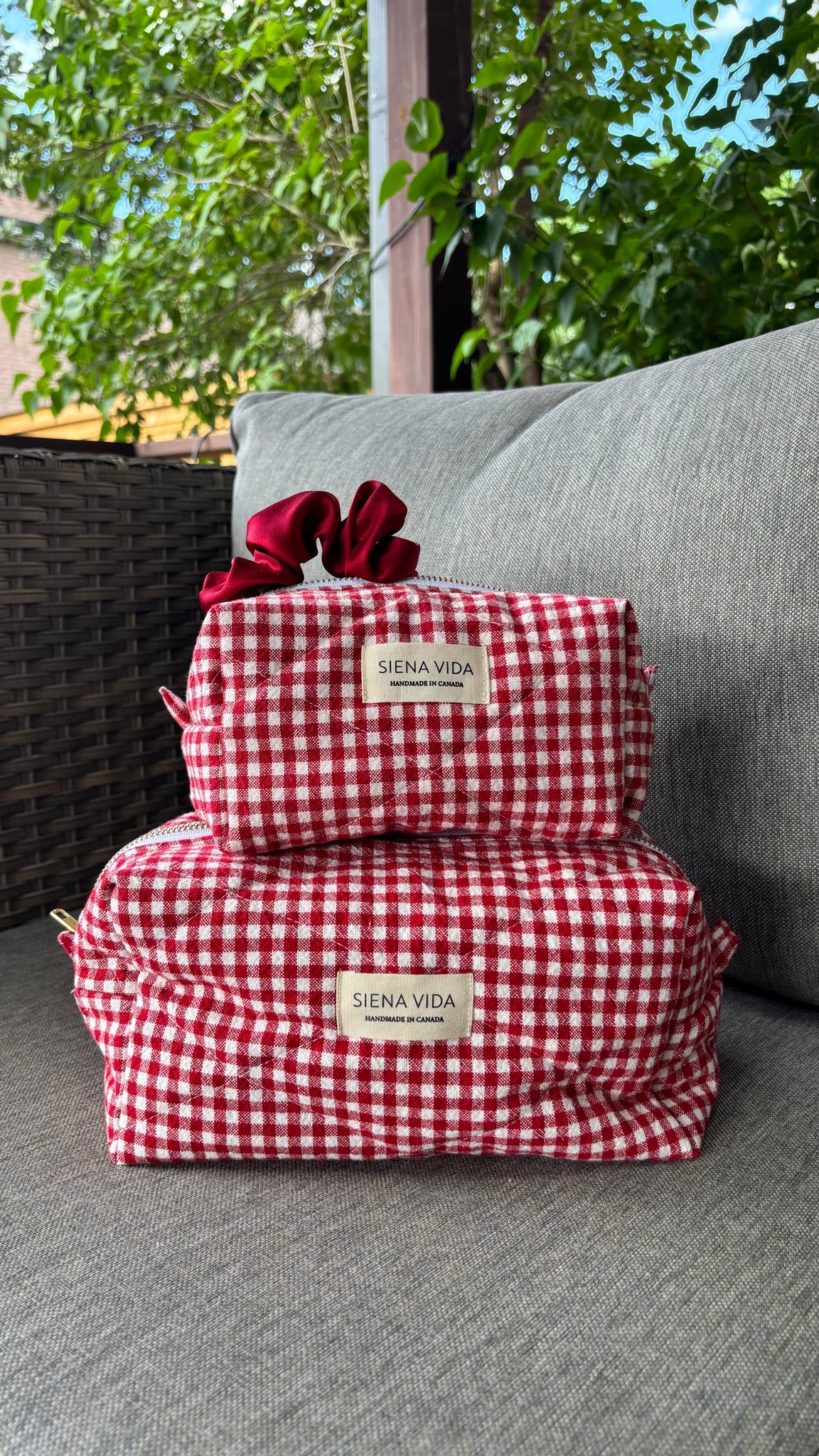 Pouch Red Gingham