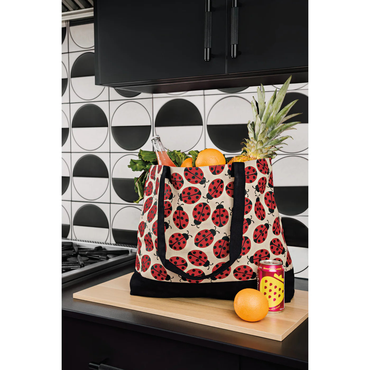 Tote Ladybugs