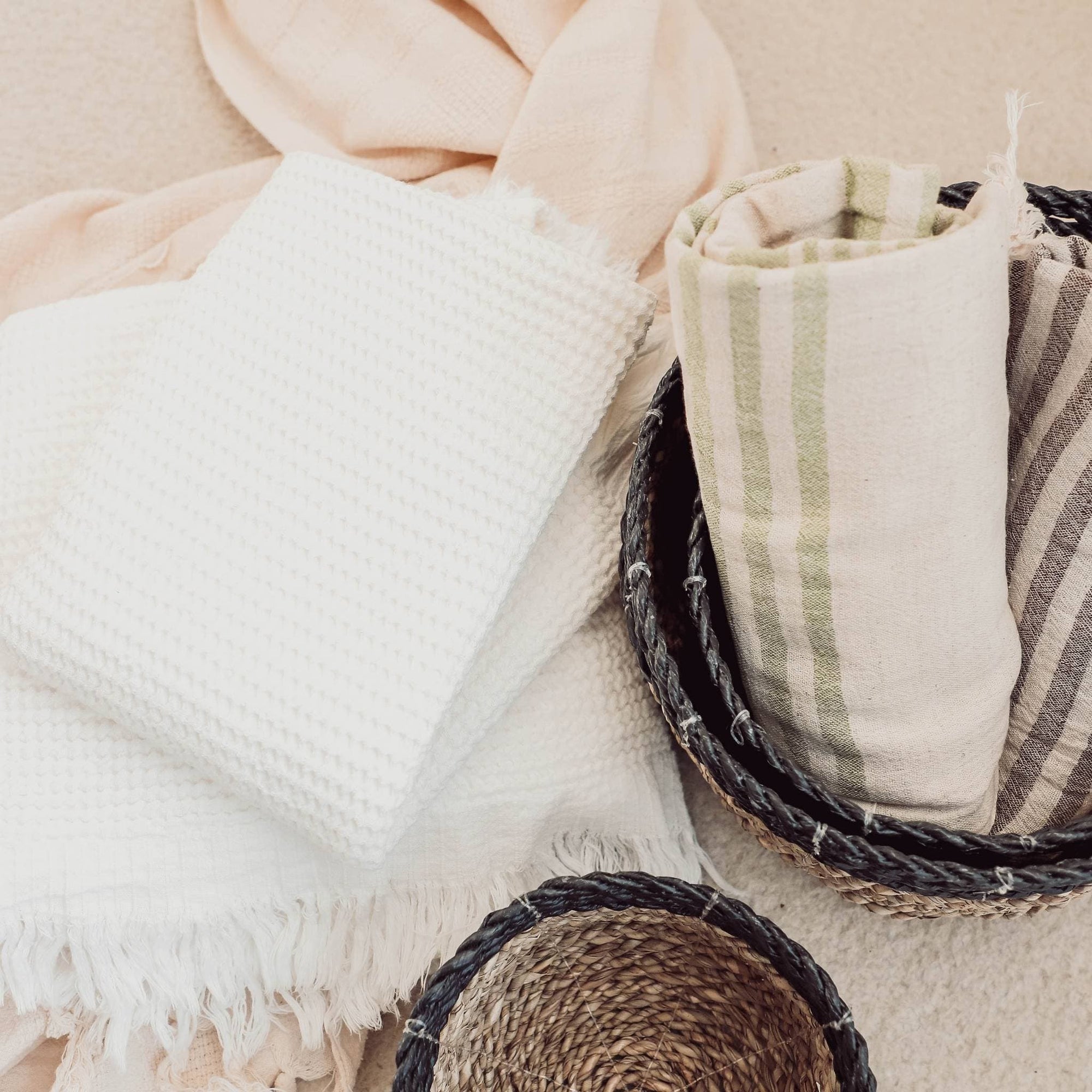Hand Towel Wave