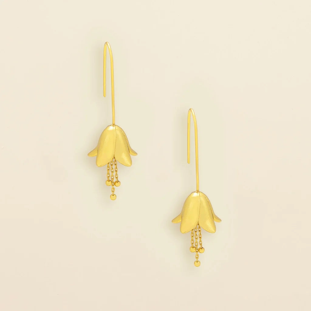 Earring Lily Drop