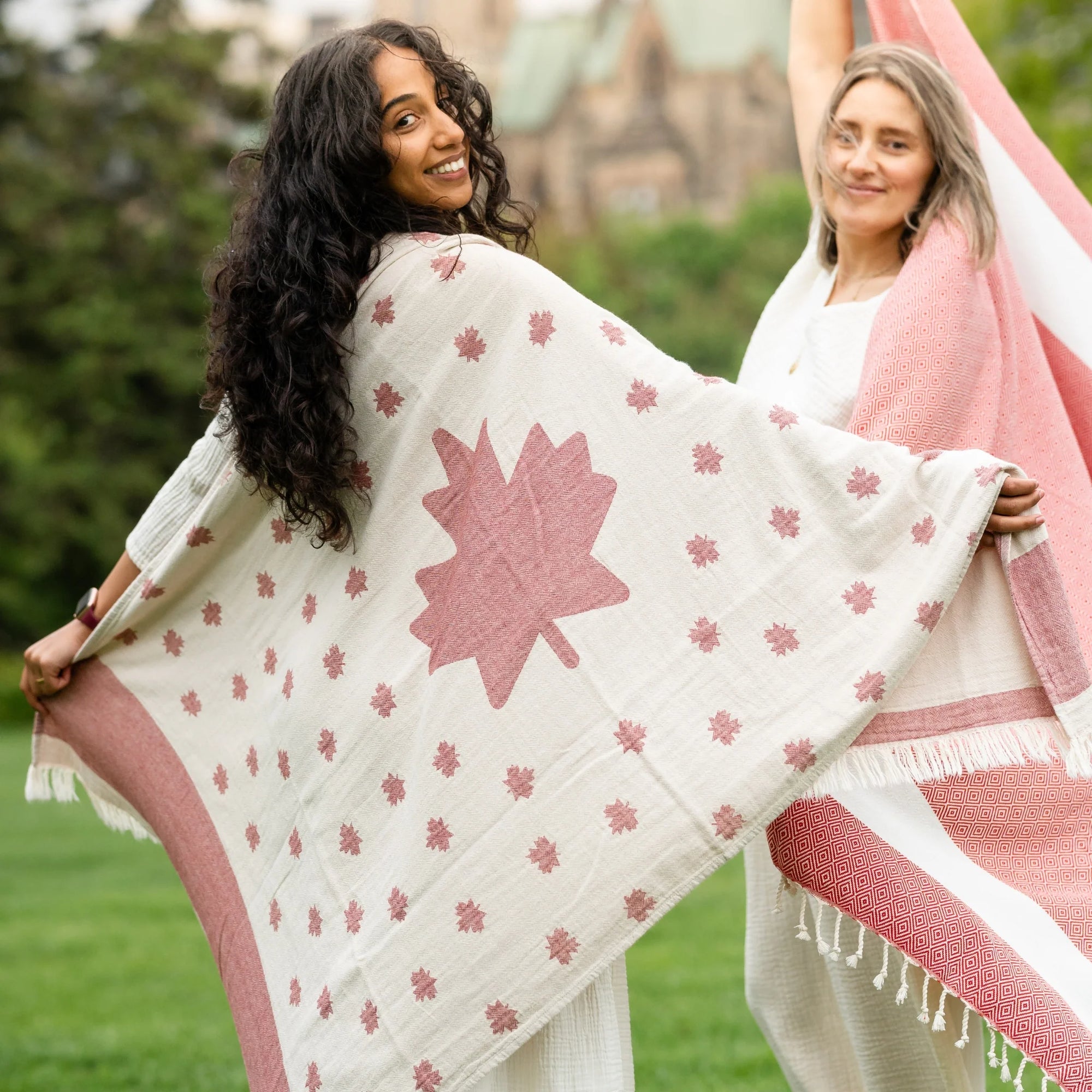 Towel Maple Leaf
