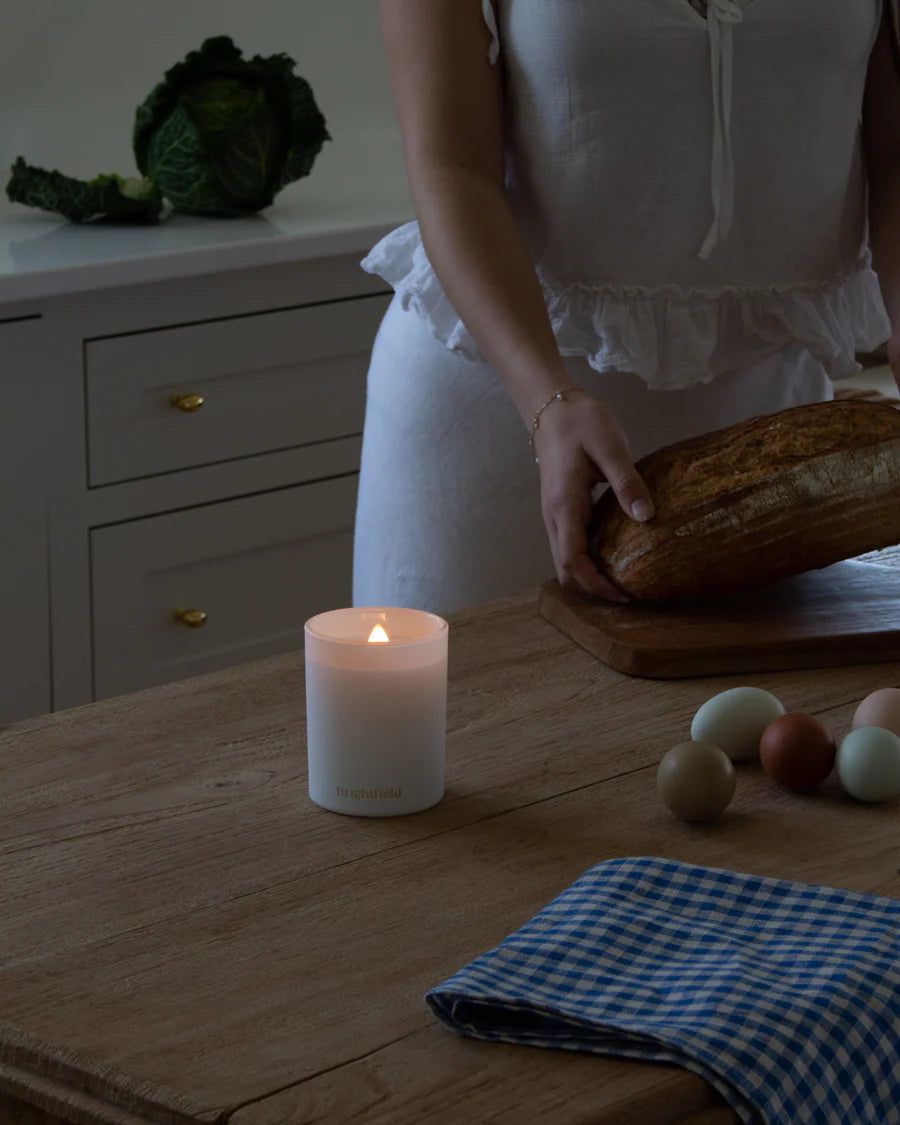 Countryside Candle Bright