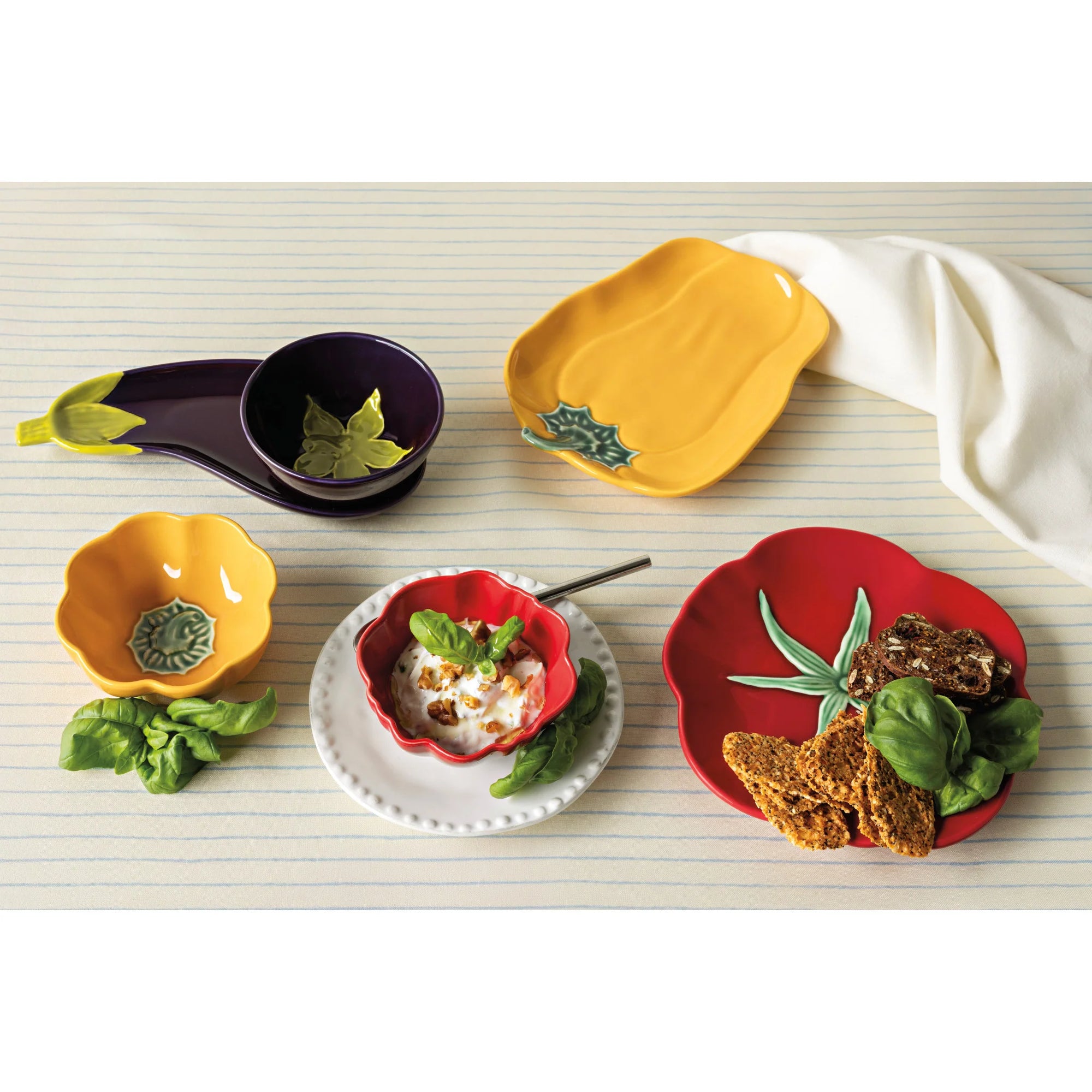 Dish Tomato Shape